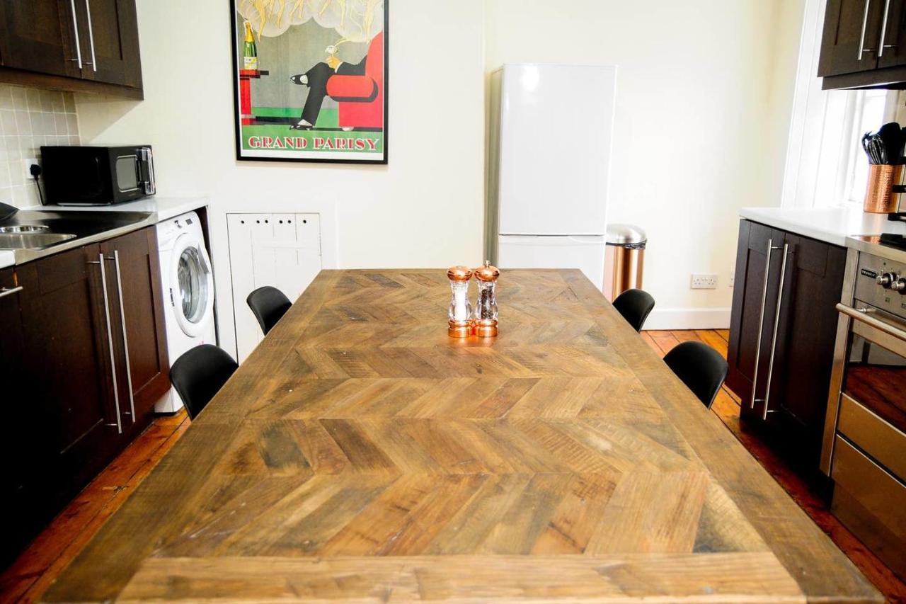Beautiful Bohemian 2Br Flat In The Cowgate Apartman Edinburgh Kültér fotó