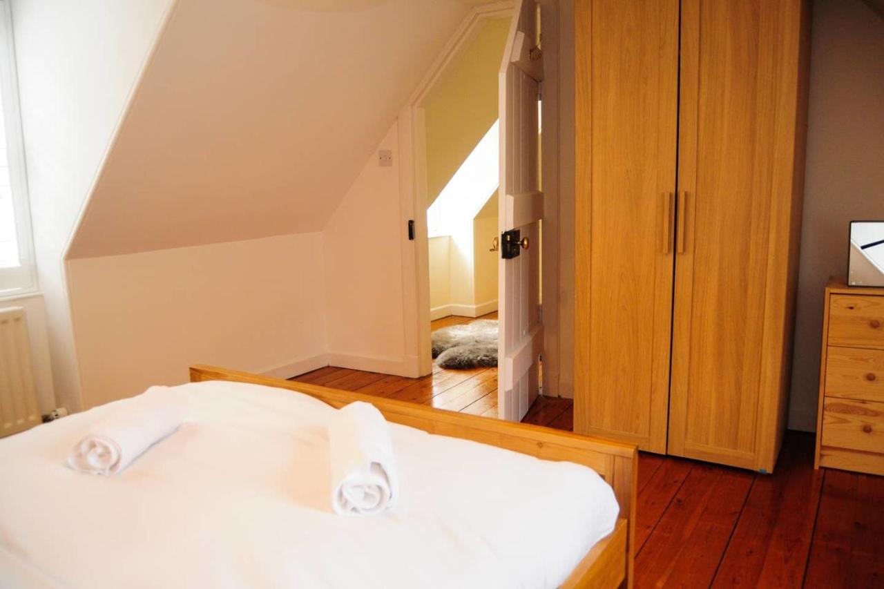 Beautiful Bohemian 2Br Flat In The Cowgate Apartman Edinburgh Kültér fotó