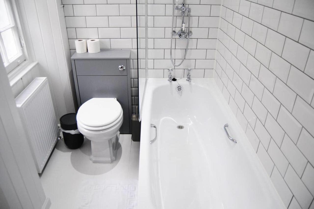 Beautiful Bohemian 2Br Flat In The Cowgate Apartman Edinburgh Kültér fotó